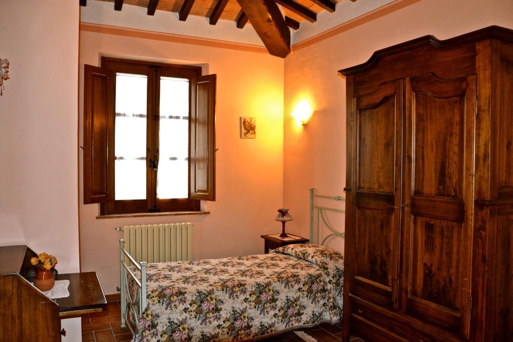 Agriturismo Sanguineto Acquaviva  Buitenkant foto